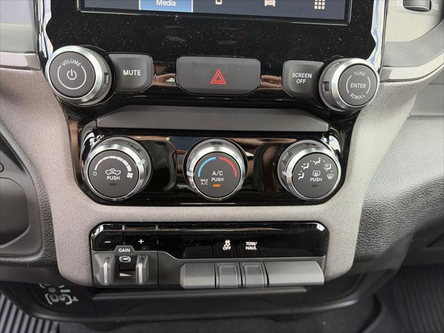 2026 Ram 2500 Warlock Crew Cab 4x4 64 Box