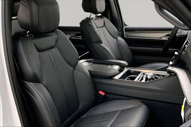 2026 Jeep Grand Wagoneer 4x4