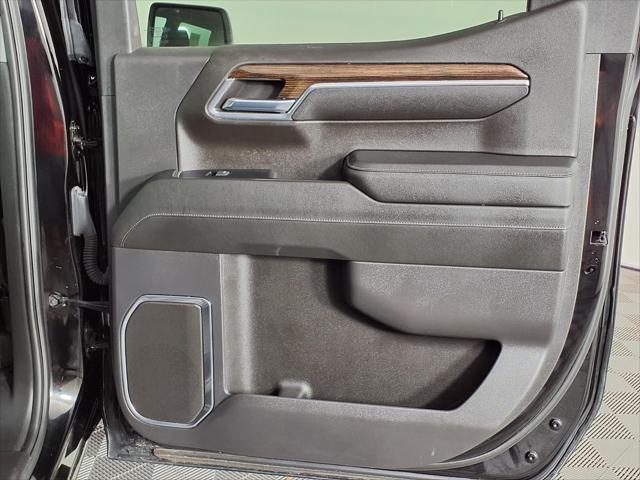 2023 GMC Sierra 1500 4WD Crew Cab Short Box Elevation with 3SB