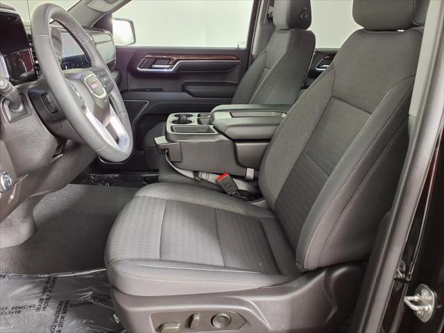 2023 GMC Sierra 1500 4WD Crew Cab Short Box Elevation with 3SB