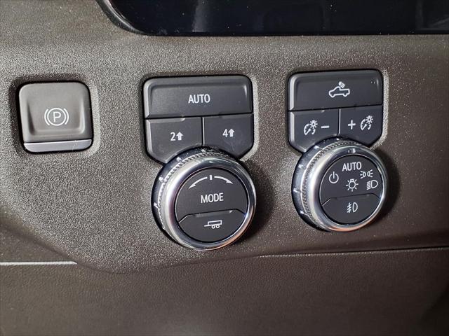 2023 GMC Sierra 1500 4WD Crew Cab Short Box Elevation with 3SB