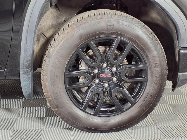 2023 GMC Sierra 1500 4WD Crew Cab Short Box Elevation with 3SB
