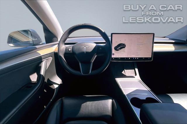 2022 Tesla Model Y Long Range Dual Motor All-Wheel Drive
