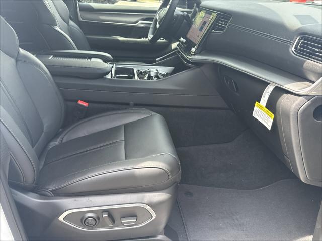 2026 Jeep Grand Wagoneer Upland 4x4