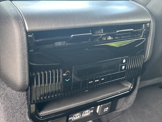 2026 Jeep Grand Wagoneer Upland 4x4