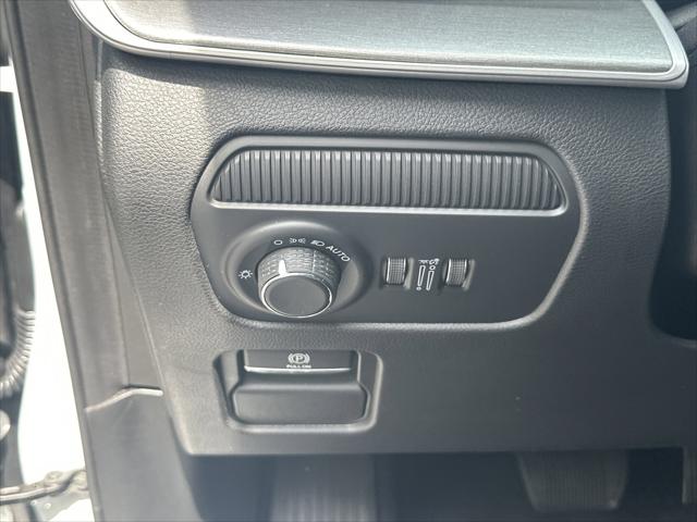 2026 Jeep Grand Wagoneer Upland 4x4