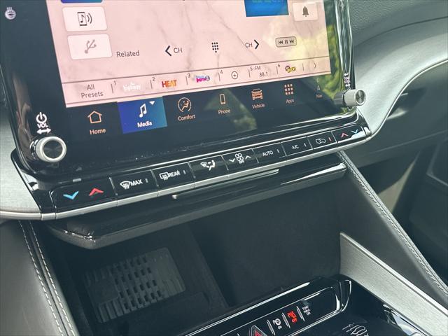 2026 Jeep Grand Wagoneer Upland 4x4