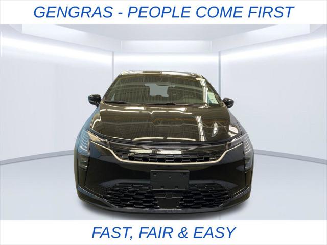 2027 Chrysler Pacifica PACIFICA SELECT AWD
