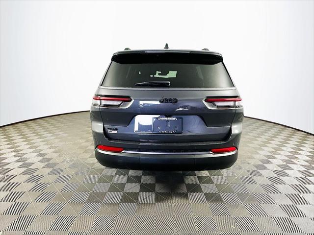 2026 Jeep Grand Cherokee L Altitude 4x4
