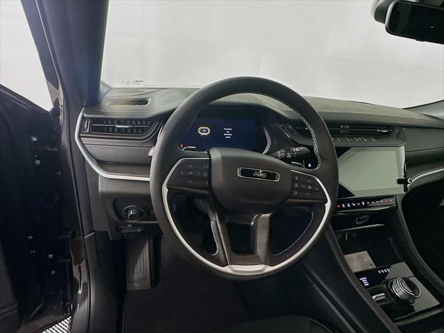 2026 Jeep Grand Cherokee L Altitude 4x4
