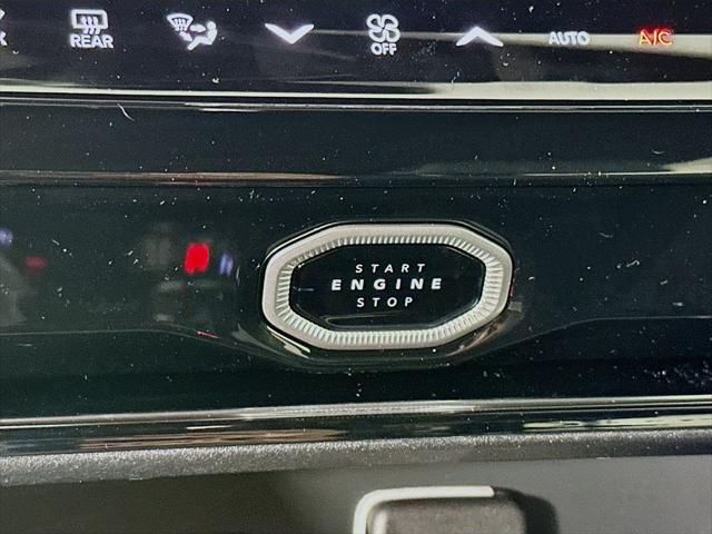 2026 Jeep Grand Cherokee L Altitude 4x4