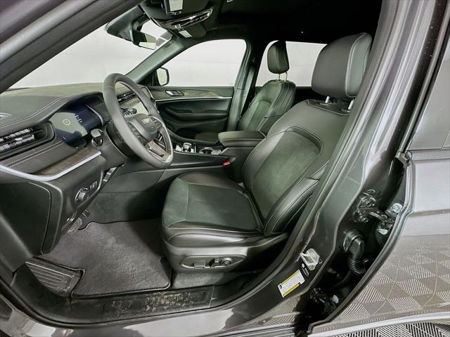 2026 Jeep Grand Cherokee L Altitude 4x4