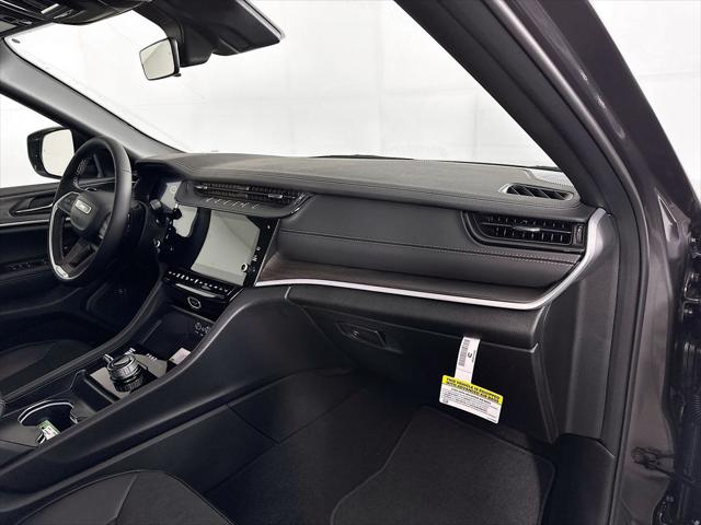 2026 Jeep Grand Cherokee L Altitude 4x4