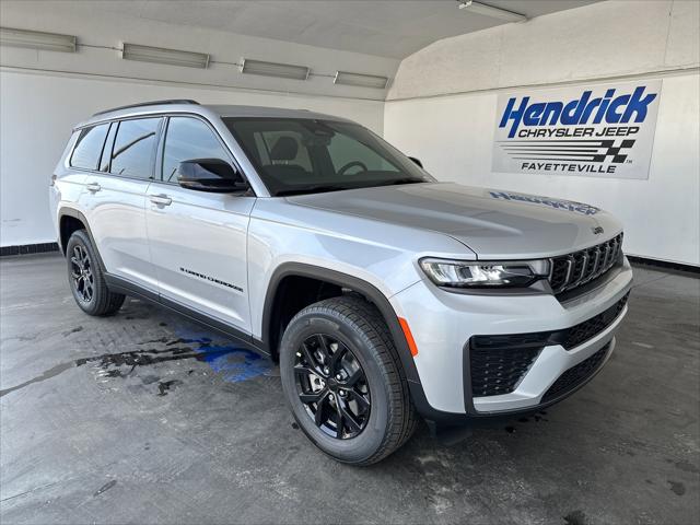 2026 Jeep Grand Cherokee L GRAND CHEROKEE L LAREDO ALTITUDE 4X4 2026 Jeep Grand Cherokee L GRAND CHEROKEE L LAREDO ALTITUDE 4X4