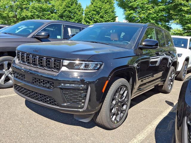 2026 Jeep Grand Cherokee GRAND CHEROKEE SUMMIT 4X4