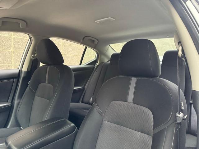 2022 Nissan Sentra SV Xtronic CVT