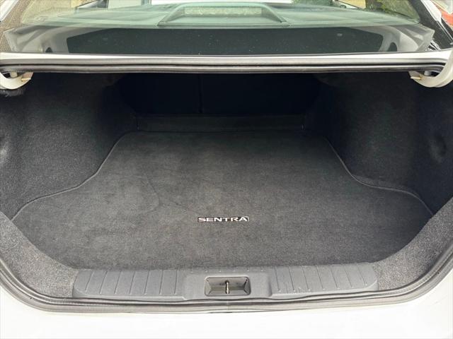 2022 Nissan Sentra SV Xtronic CVT