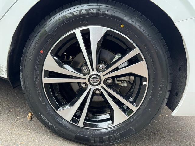 2022 Nissan Sentra SV Xtronic CVT