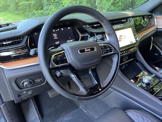 2026 Jeep Grand Cherokee GRAND CHEROKEE L SUMMIT 4X4 2026 Jeep Grand Cherokee GRAND CHEROKEE L SUMMIT 4X4