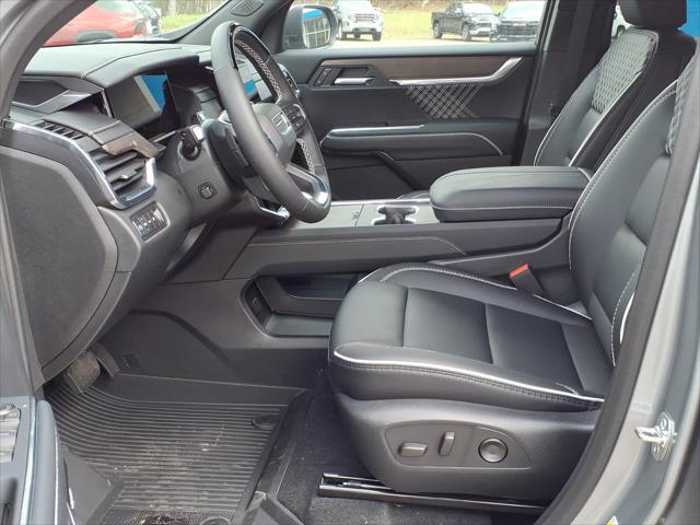2026 GMC Acadia Denali AWD