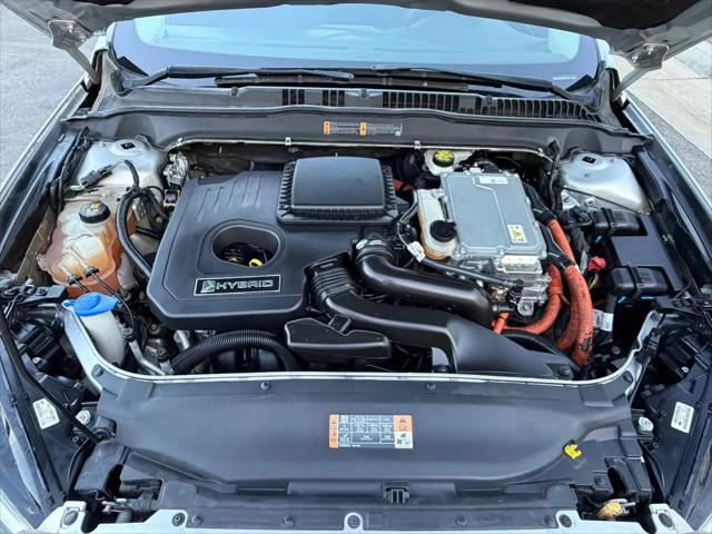2016 Ford Fusion Hybrid SE
