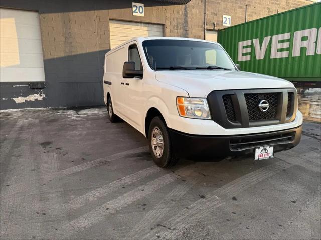 2015 Nissan 2500 SV V6