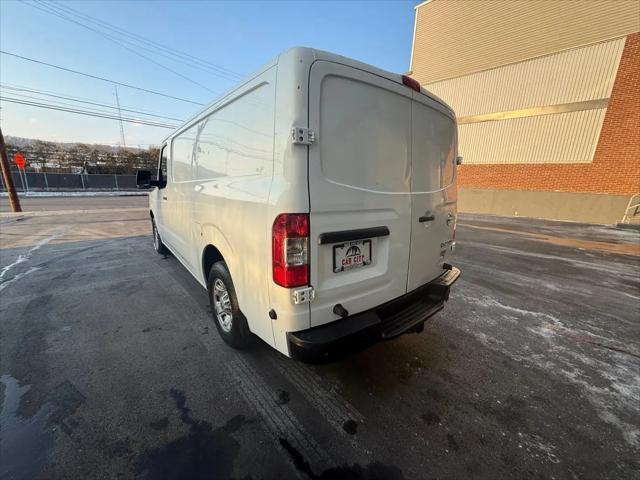 2015 Nissan 2500 SV V6