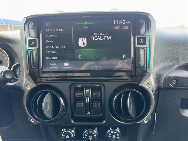 2017 Jeep Wrangler Unlimited Rubicon Recon 4x4