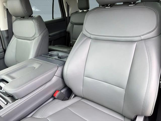 2026 Ford Expedition Max Active MAX