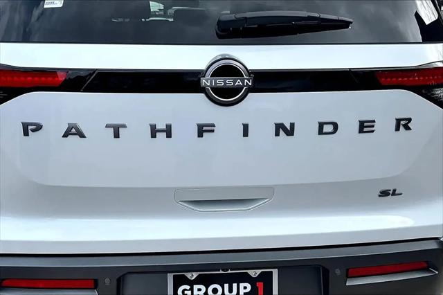 2026 Nissan Pathfinder SL