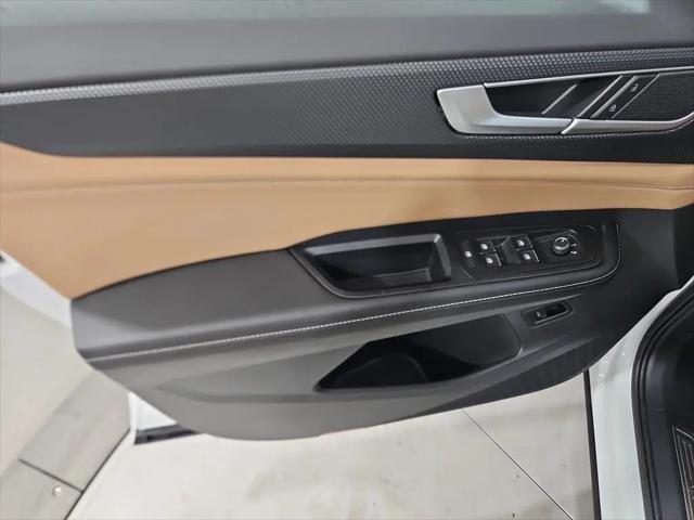 2026 Volkswagen Atlas Cross Sport SEL R-Line Black