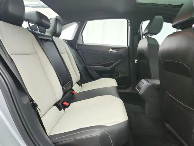 2020 Volkswagen Jetta 1.4T R-Line