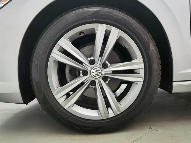 2020 Volkswagen Jetta 1.4T R-Line