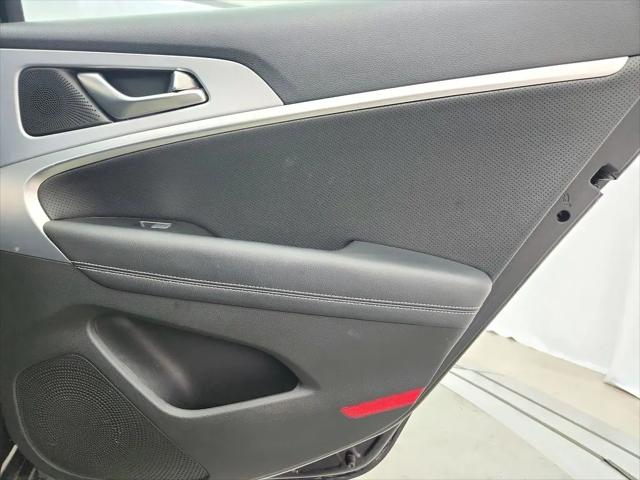 2020 Genesis G70 2.0T AWD