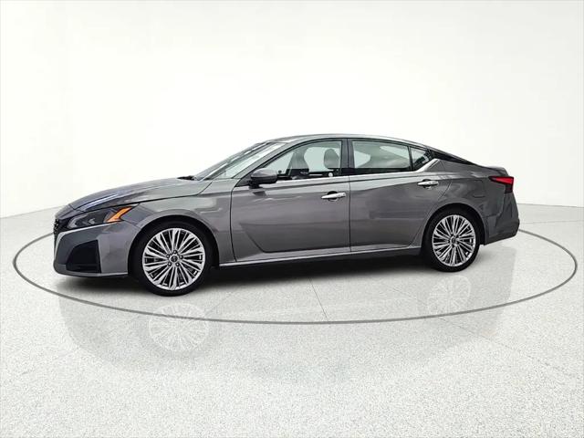 2023 Nissan Altima SL FWD