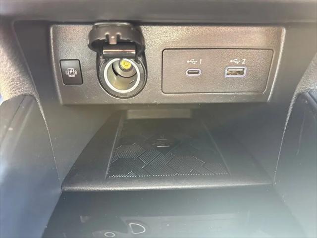 2024 Nissan Versa 1.6 SR