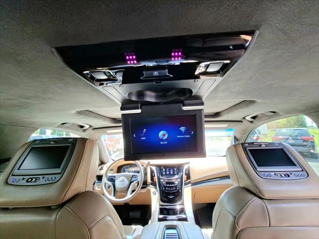 2019 Cadillac Escalade ESV Platinum