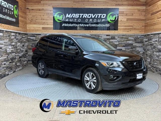 2018 Nissan Pathfinder SL for sale in Yorkville, NY