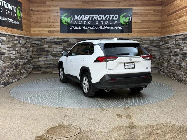 2020 Toyota RAV4 XLE
