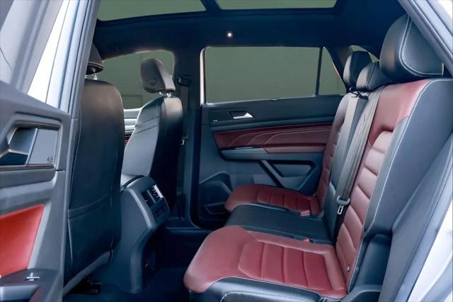 2023 Volkswagen Atlas Cross Sport 3.6L V6 SEL Premium R-Line