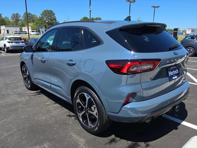 2023 Ford Escape ST-Line Select
