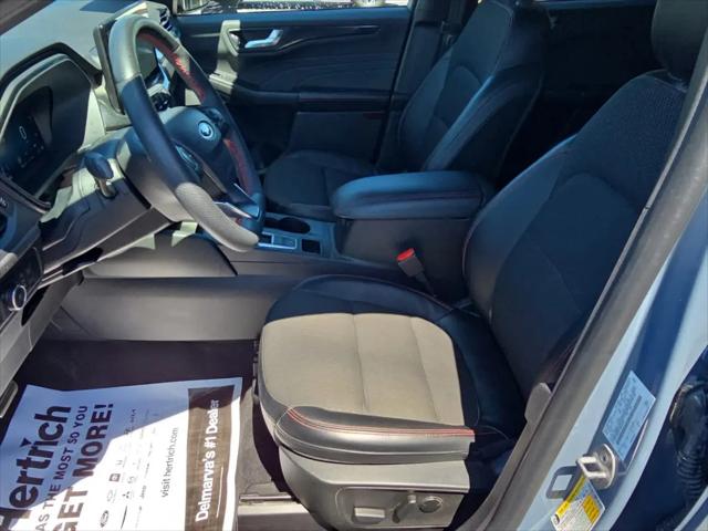 2023 Ford Escape ST-Line Select