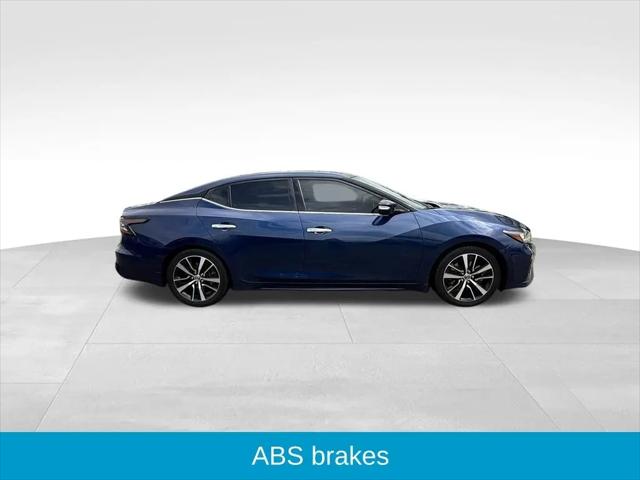 2022 Nissan Maxima SL