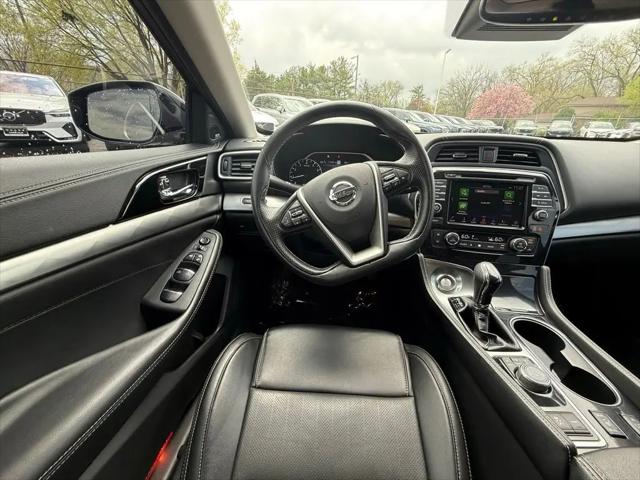 2022 Nissan Maxima SL