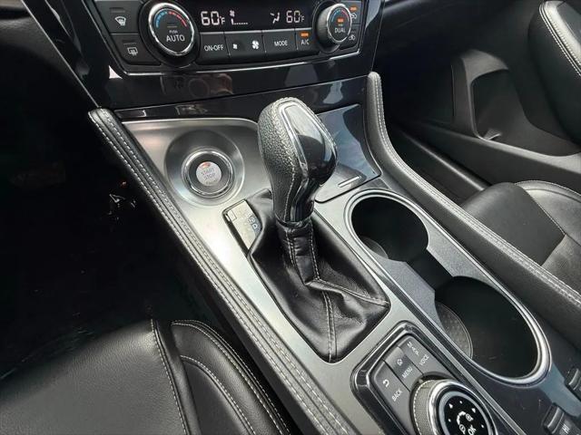2022 Nissan Maxima SL