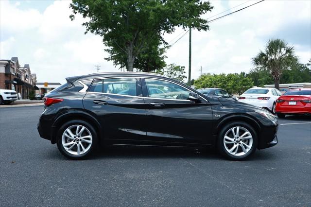 2019 INFINITI QX30 ESSENTIAL