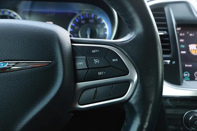 2019 Chrysler 300 Touring