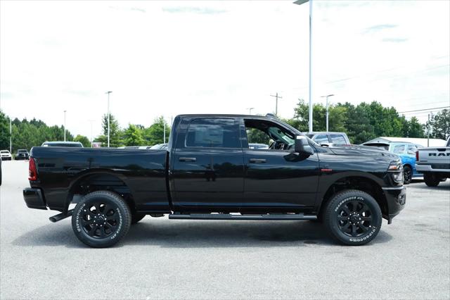 2026 Ram 2500 Black Express Crew Cab 4x4 64 Box