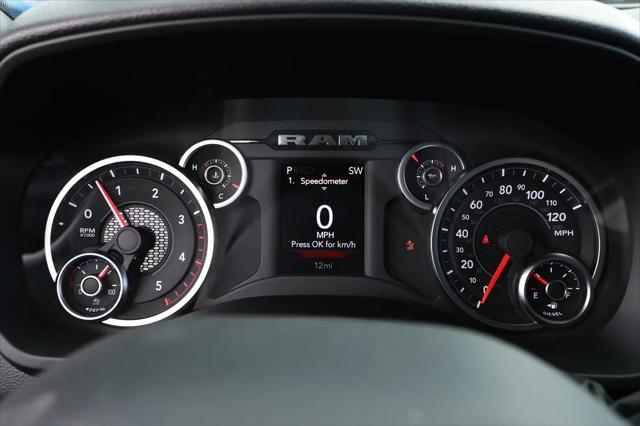 2026 Ram 2500 Black Express Crew Cab 4x4 64 Box