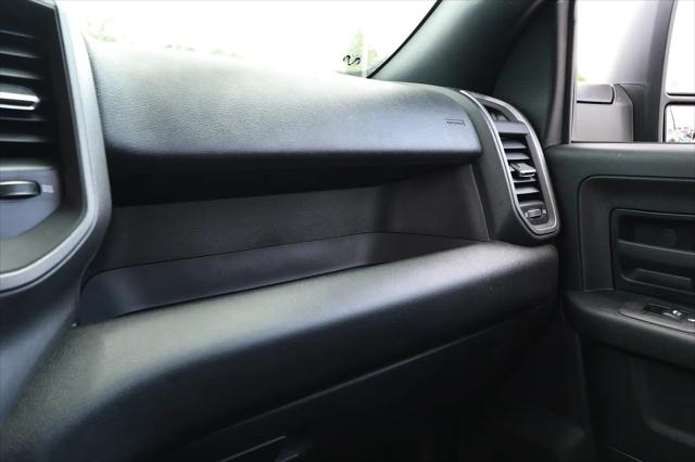 2026 Ram 2500 Black Express Crew Cab 4x4 64 Box
